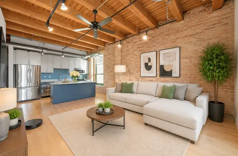 $399,900 | 1133 South Wabash Avenue, Unit 501, Chicago, IL 60605