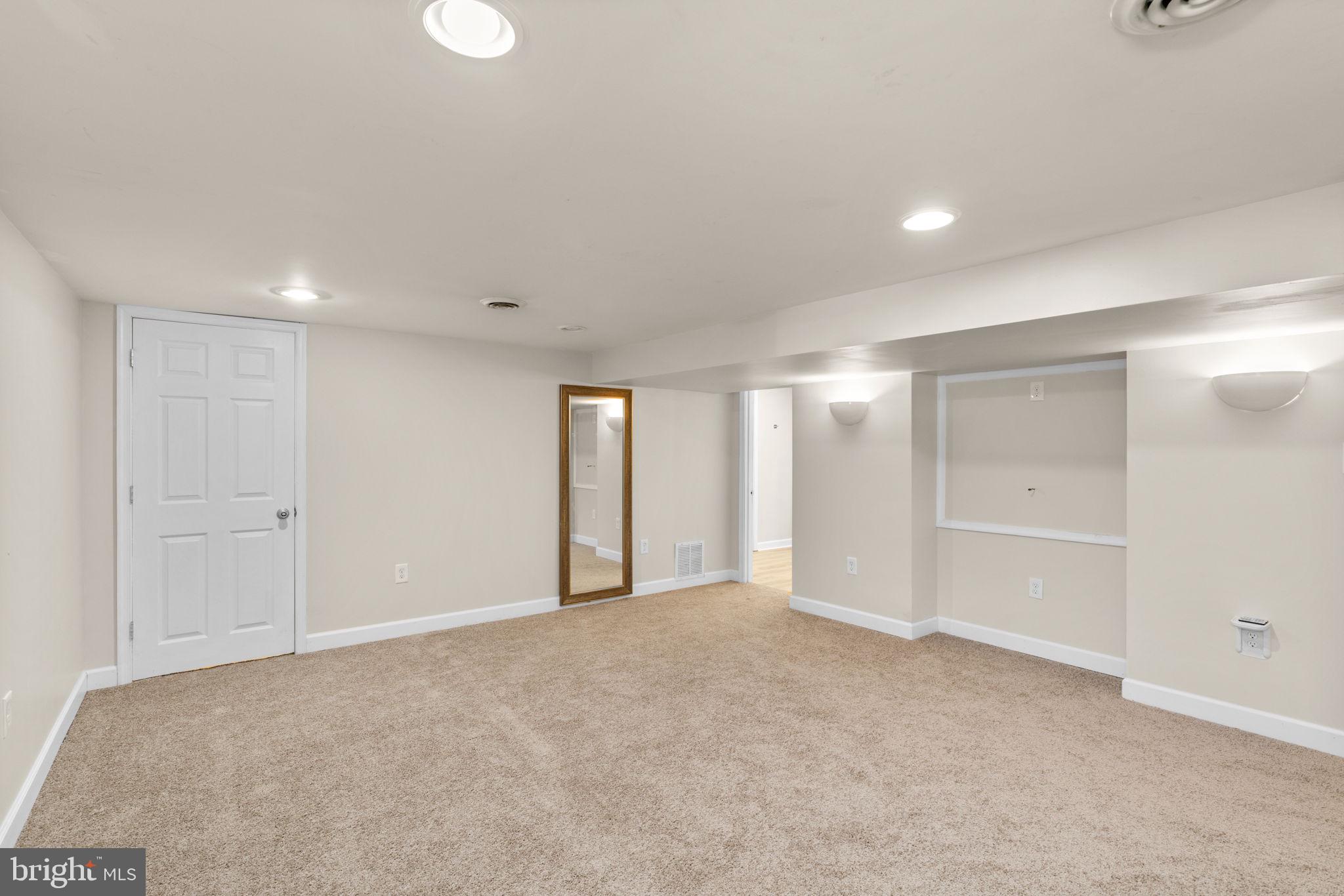 1221 Berkwood Road Baltimore, MD 21237 - Photo 23 of 34 a view of an empty room