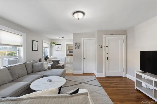 $189,000 | 512 Mamaroneck Avenue, Unit K, White Plains, NY 10605