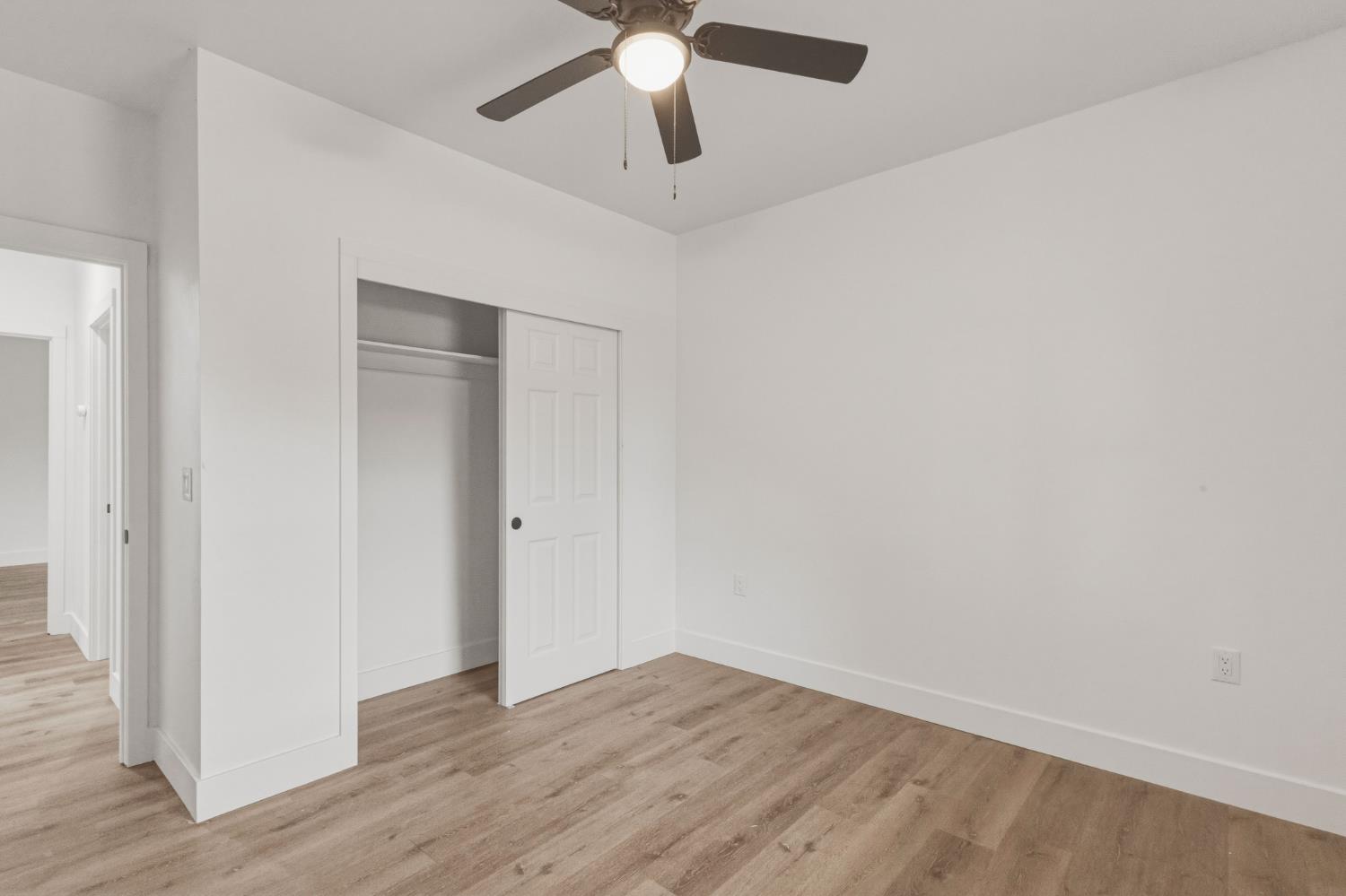 1127 J Street Reedley, CA 93654 - Photo 10 of 25