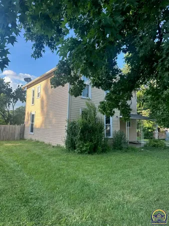 $174,900 | 416 West 6th Street, Holton, KS 66436