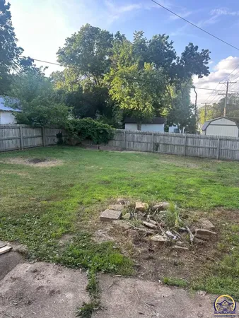 $174,900 | 416 West 6th Street, Holton, KS 66436