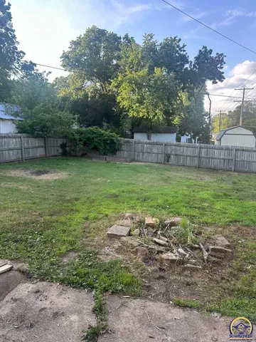 $174,900 | 416 West 6th Street, Holton, KS 66436