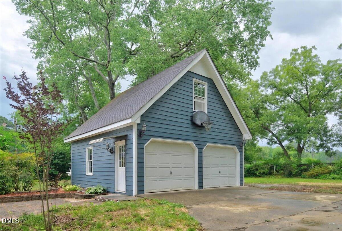 3918 Cheek Road Durham, NC 27704 - Photo 42 of 49 37-3918CheekRdDurham_037_ZRL08373