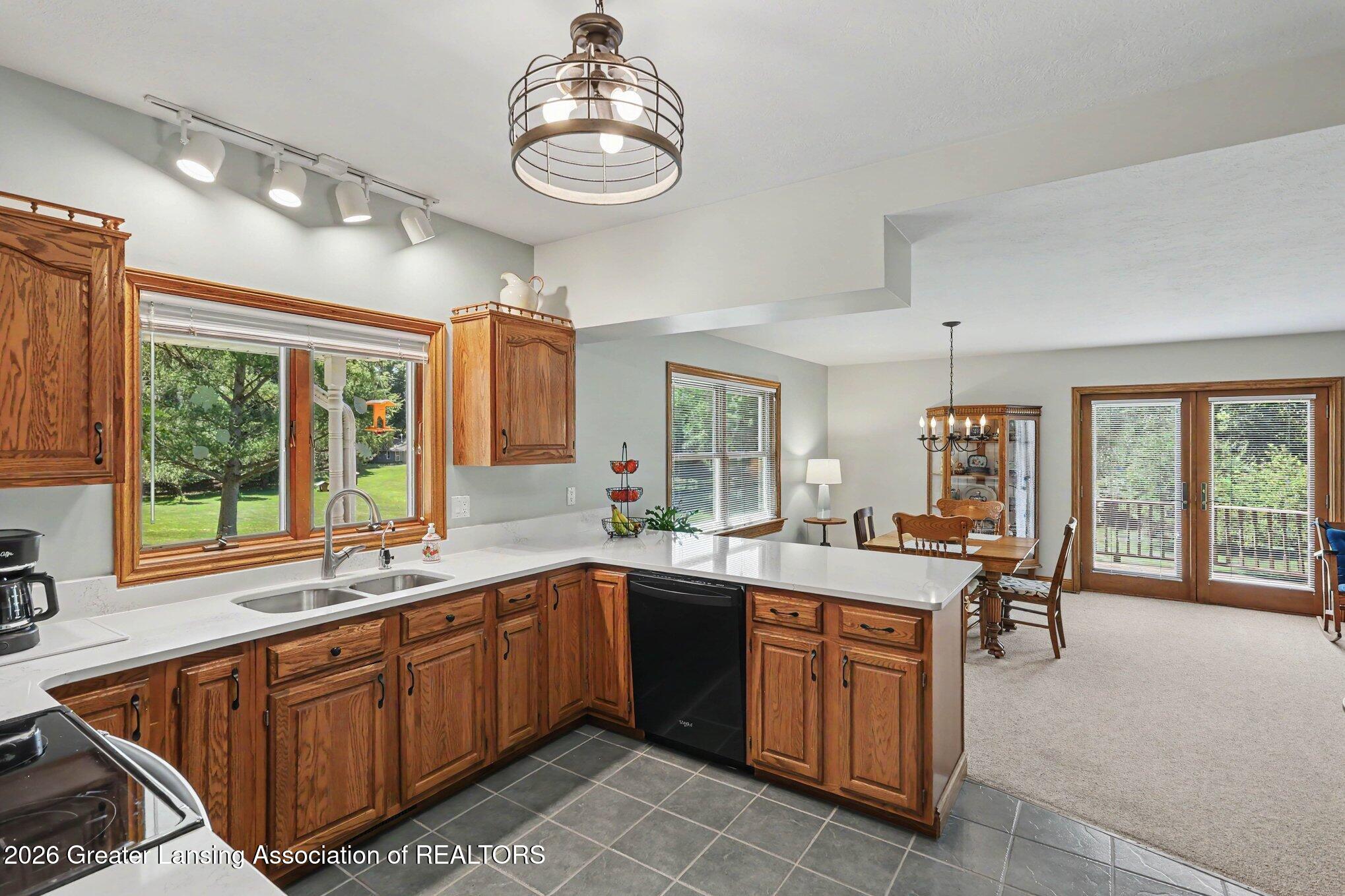 905 West Dansville Road Mason, MI 48854 - Photo 7 of 50 Kitchen