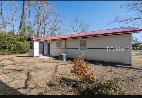 $190,000 | 1076 Aiken Avenue, Fairfax, SC 29827