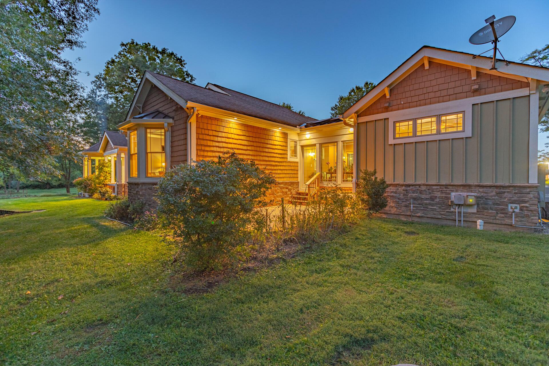 6846 Lee Road Westerville, OH 43081 - Photo 125 of 126 Lee Rd Twilight-9