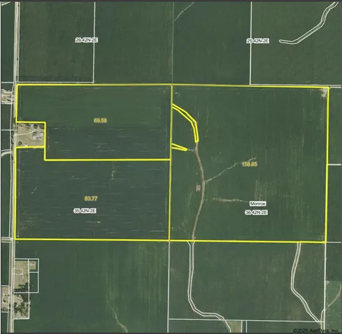 a view of a bathroom