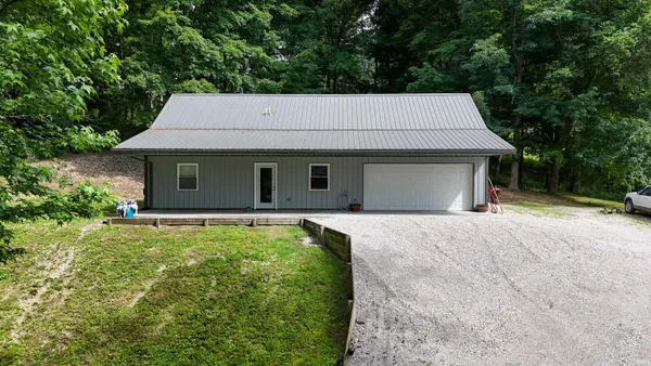 $259,000 | 10422 Highway 70, Evanston, IN 47531