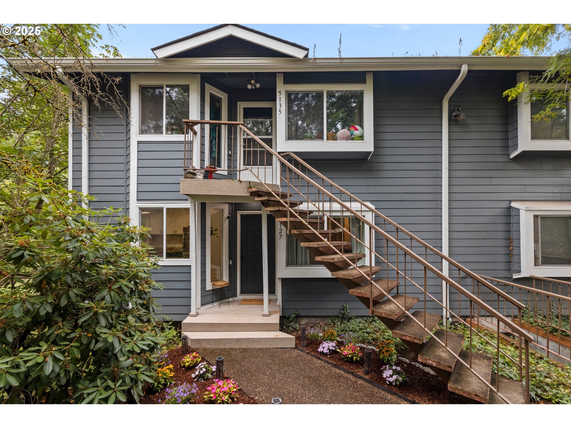 5127 Southwest Oleson Road Portland, OR 97225 - Photo 1 of 25 Gallery Image 1