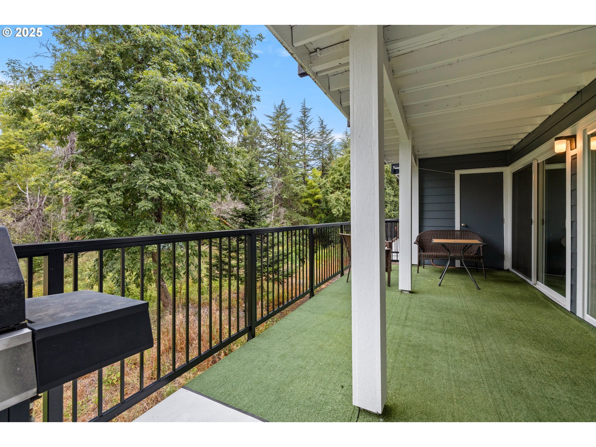 5127 Southwest Oleson Road Portland, OR 97225 - Photo 17 of 25 Gallery Image 17