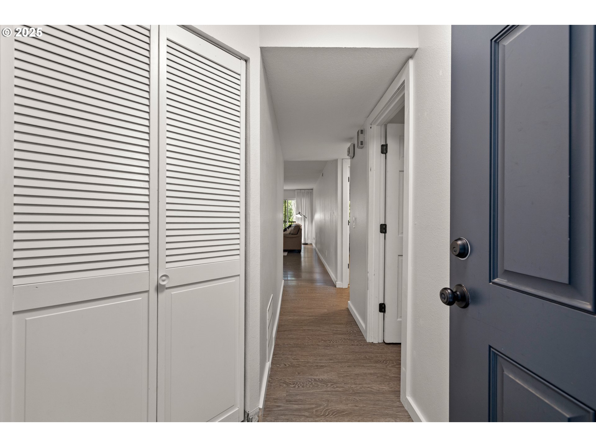 5127 Southwest Oleson Road Portland, OR 97225 - Photo 3 of 25 Gallery Image 3