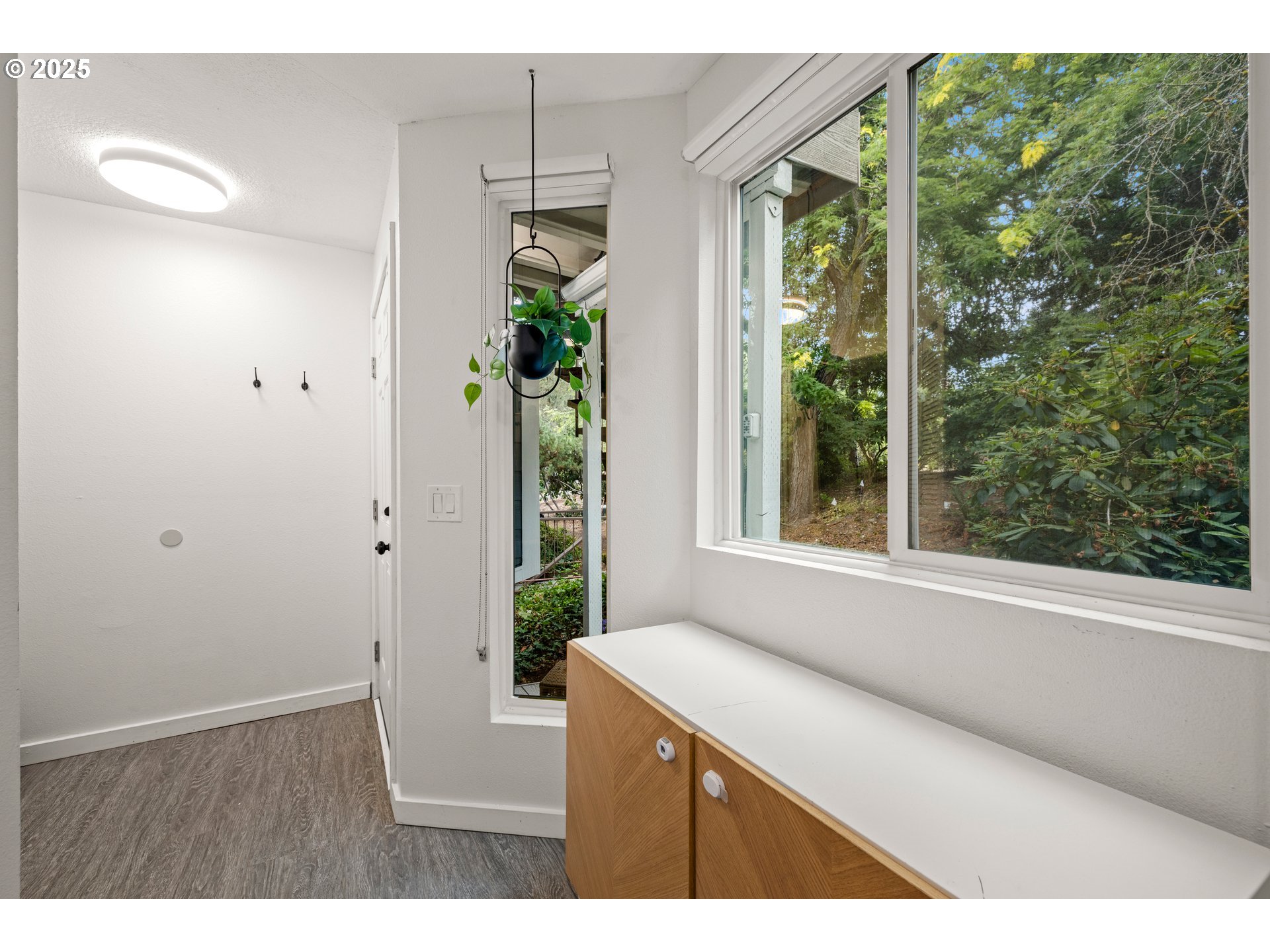 5127 Southwest Oleson Road Portland, OR 97225 - Photo 7 of 25 Gallery Image 7