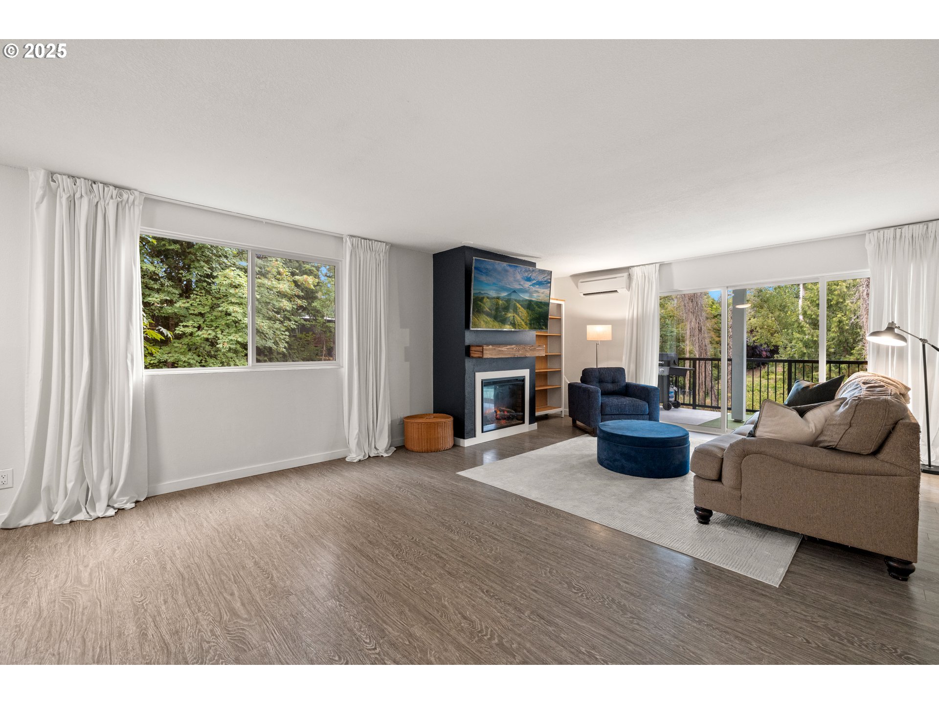5127 Southwest Oleson Road Portland, OR 97225 - Photo 8 of 25 Gallery Image 8