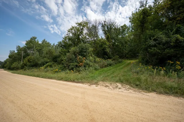 $475,000 | 16-xxx Welch Short Cut, Welch, MN 55089