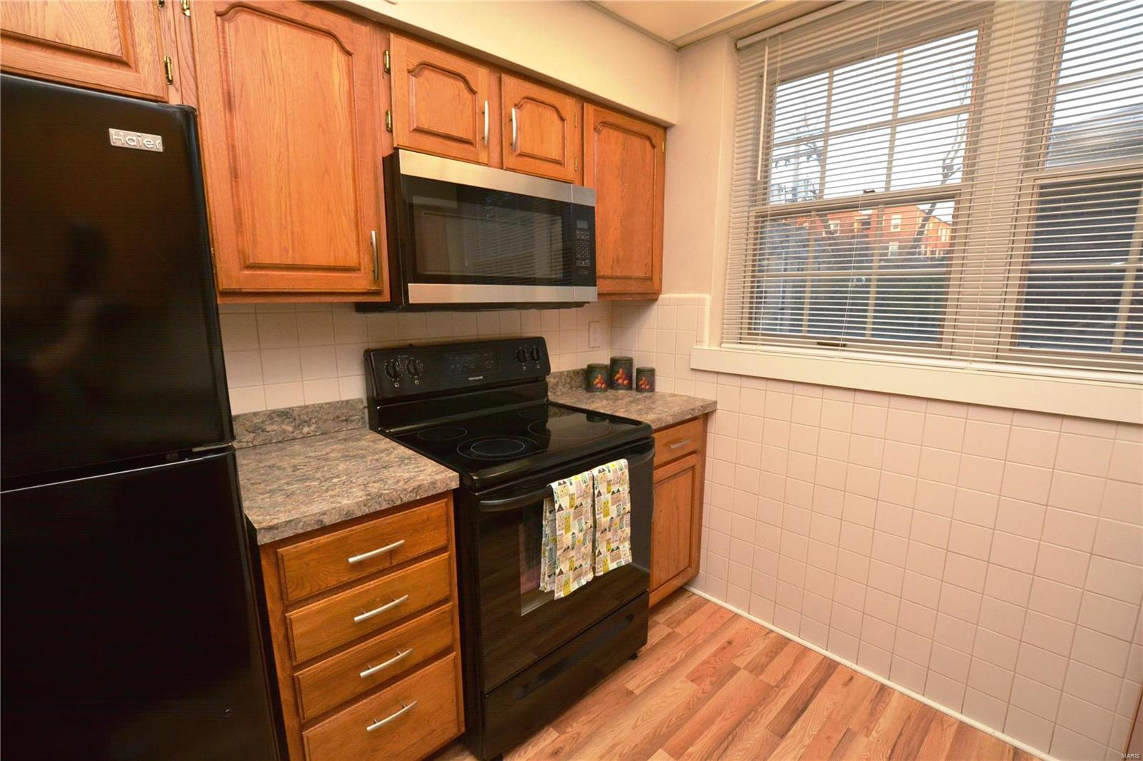 7545 Wellington Way, Unit 2B Clayton, MO 63105 - Photo 15 of 28