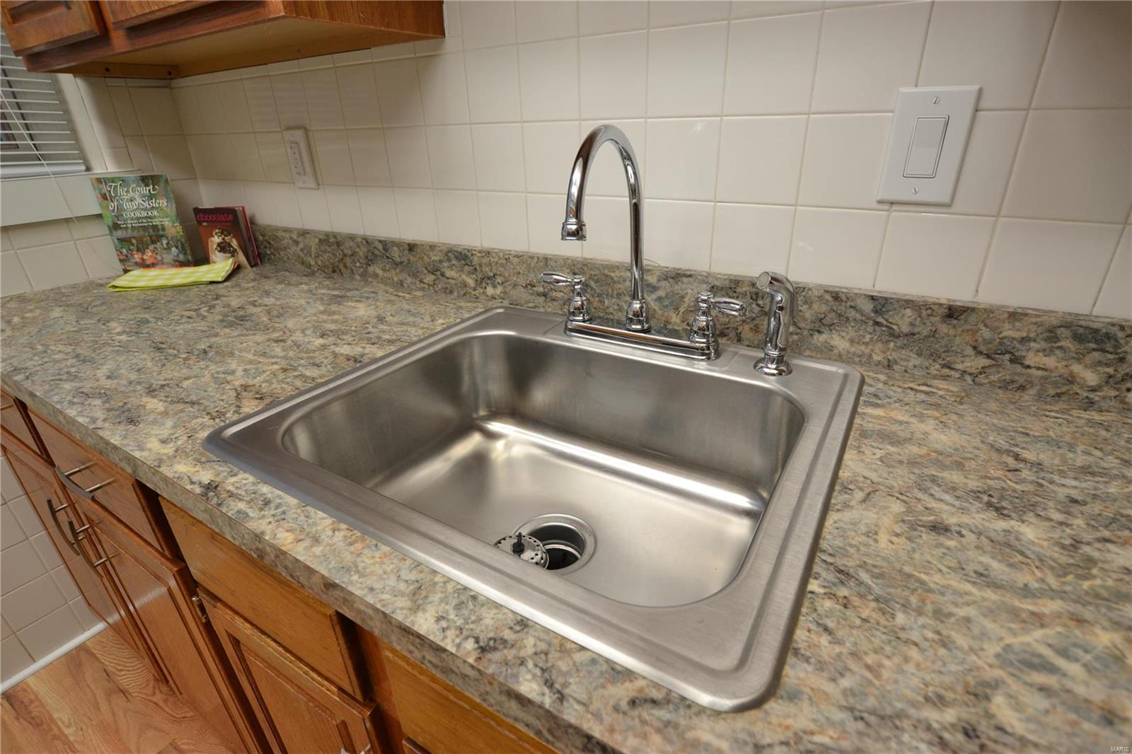 7545 Wellington Way, Unit 2B Clayton, MO 63105 - Photo 16 of 28