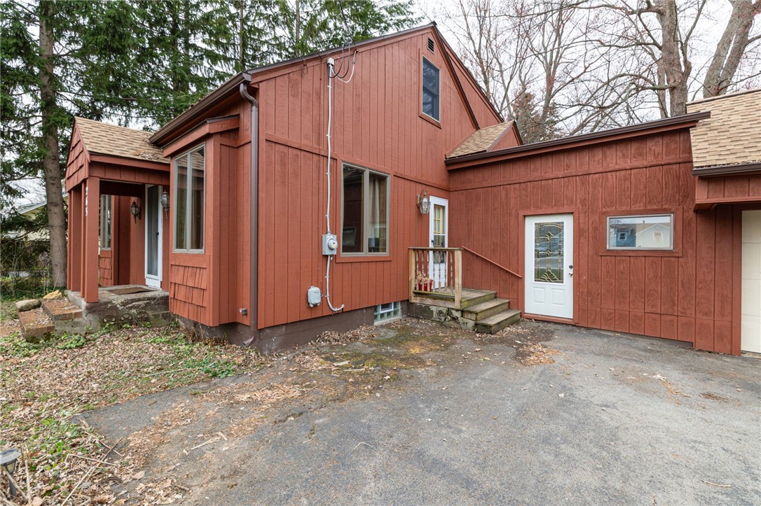 263 Fetzner Road Greece, NY 14626 - Photo 2 of 25