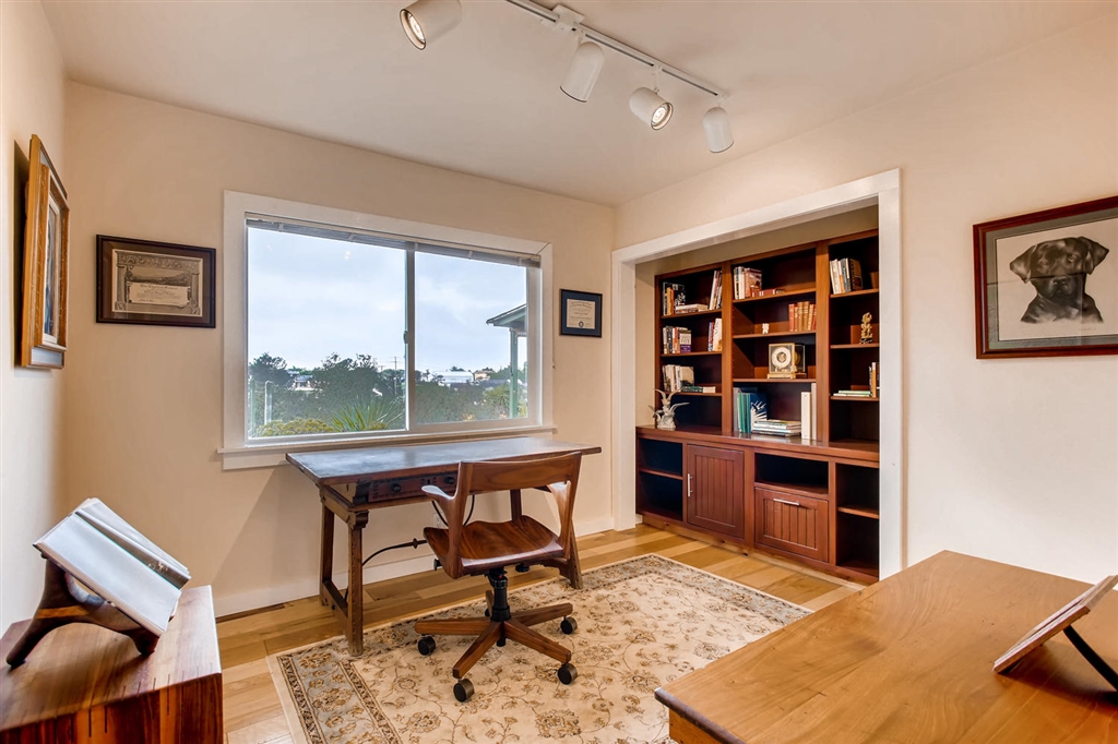 732 Avenida De San Clemente Encinitas, CA 92024 - Photo 15 of 25