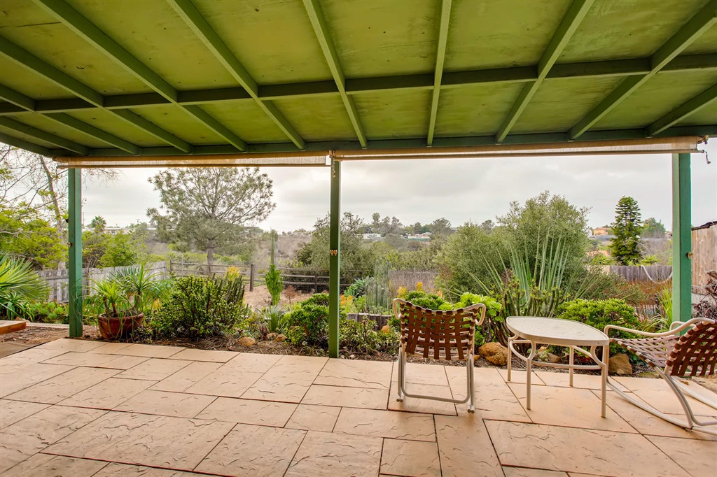 732 Avenida De San Clemente Encinitas, CA 92024 - Photo 19 of 25