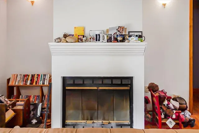 $489,000 | 40 Southwest Bb Highway, Unit 1, Warrensburg, MO 64093