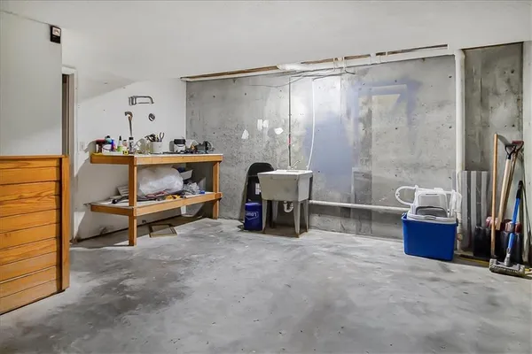 $469,900 | 40 Southwest Bb Highway, Unit 1, Warrensburg, MO 64093