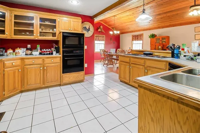 $489,000 | 40 Southwest Bb Highway, Unit 1, Warrensburg, MO 64093