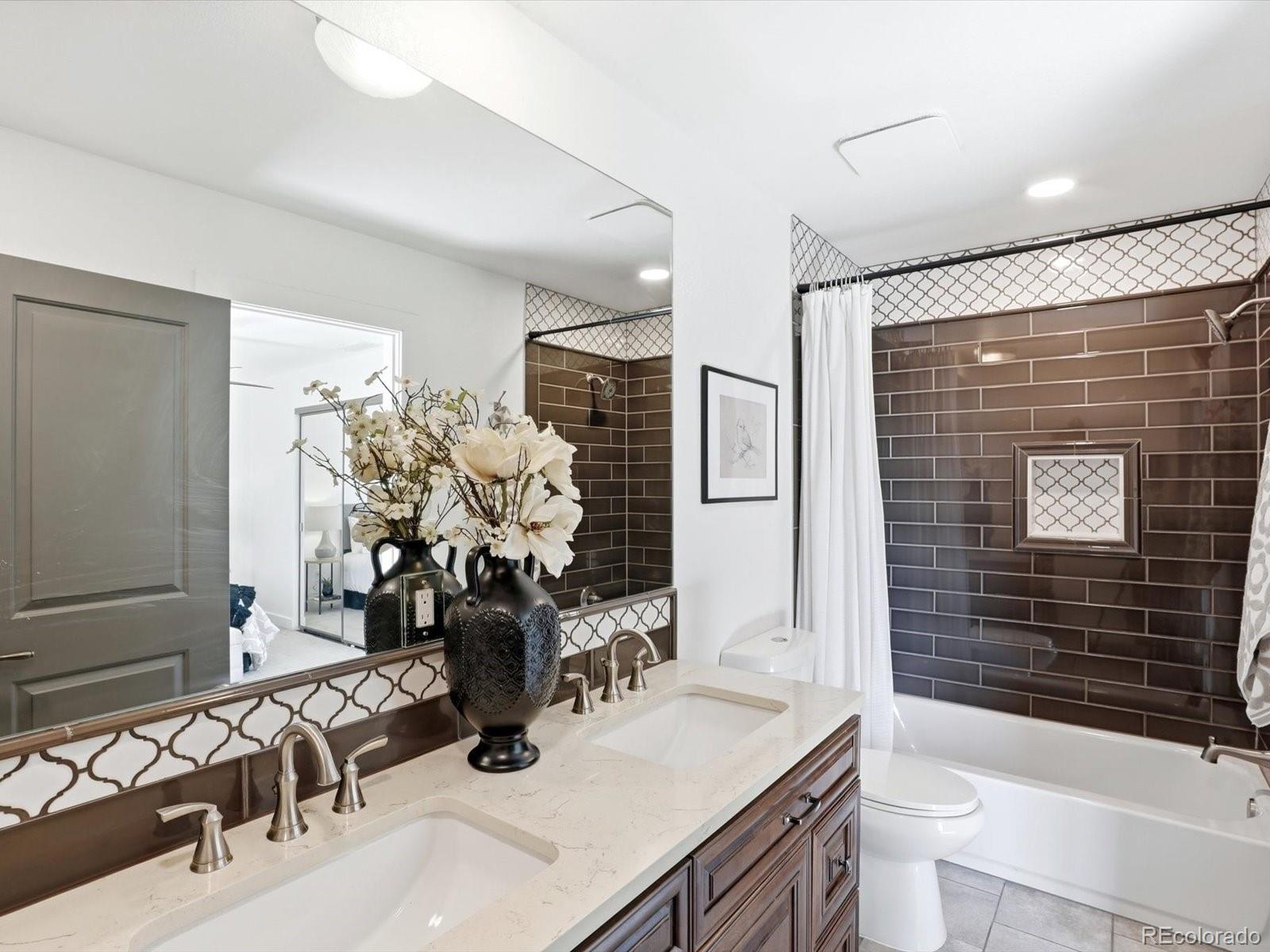 9912 Saybrook Street Highlands Ranch, CO 80126 - Photo 17 of 38 Gallery Image 17