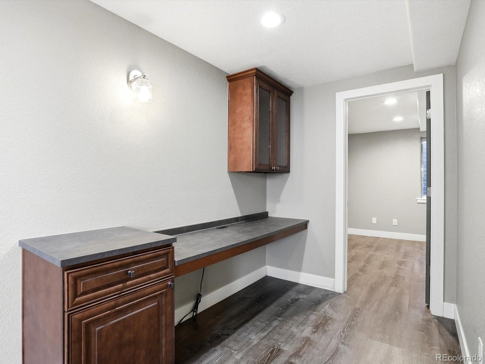 9912 Saybrook Street Highlands Ranch, CO 80126 - Photo 27 of 38 Gallery Image 27