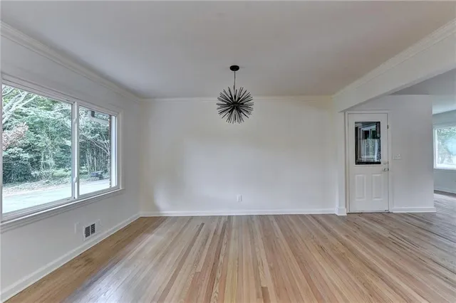 $4,300 | 6085 Glenridge Drive, Sandy Springs, GA 30328