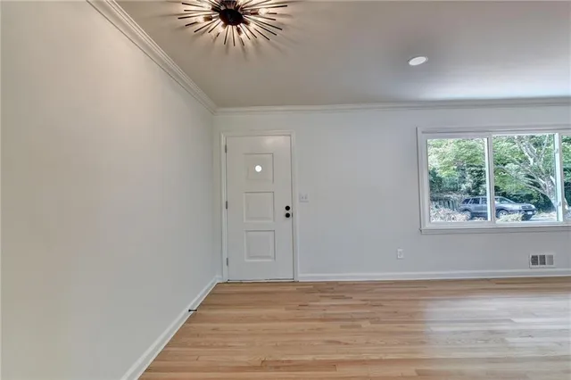 $4,300 | 6085 Glenridge Drive, Sandy Springs, GA 30328