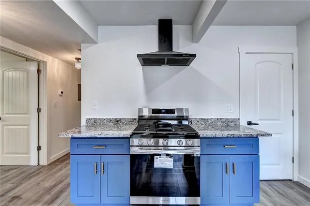 $4,300 | 6085 Glenridge Drive, Sandy Springs, GA 30328