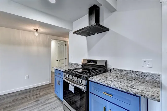 $4,300 | 6085 Glenridge Drive, Sandy Springs, GA 30328