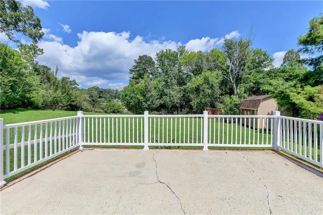 $4,300 | 6085 Glenridge Drive, Sandy Springs, GA 30328