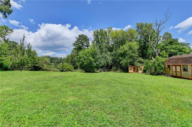 $4,300 | 6085 Glenridge Drive, Sandy Springs, GA 30328