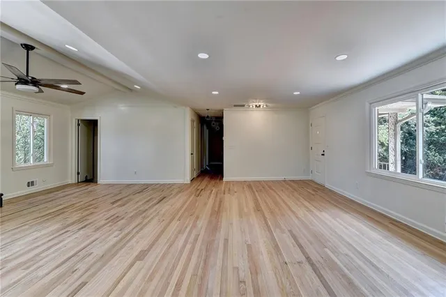 $4,300 | 6085 Glenridge Drive, Sandy Springs, GA 30328