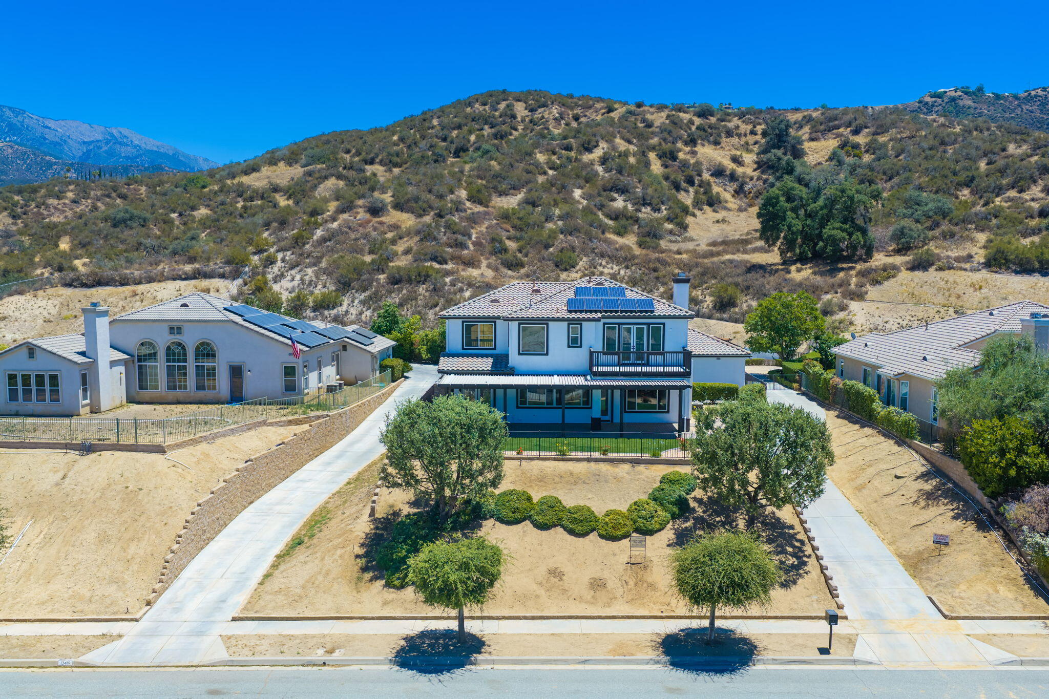 13435 Canyon Crest Road Yucaipa, CA 92399 - Photo 4 of 70 3-web-or-mls-GS_CanyonCrest_Miller_0726_