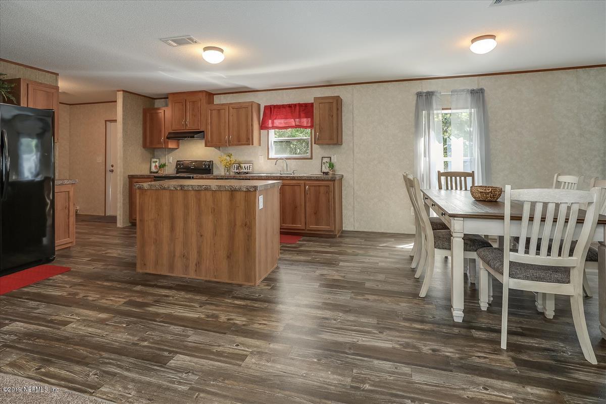6118 Chestnut Road Macclenny, FL 32063 - Photo 7 of 23 Kitchen & Dining