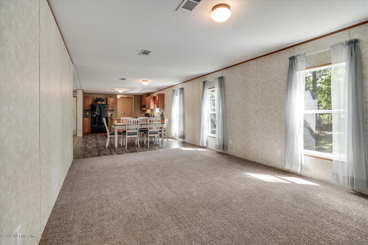 6118 Chestnut Road Macclenny, FL 32063 - Photo 9 of 23 Family To Dining_Room