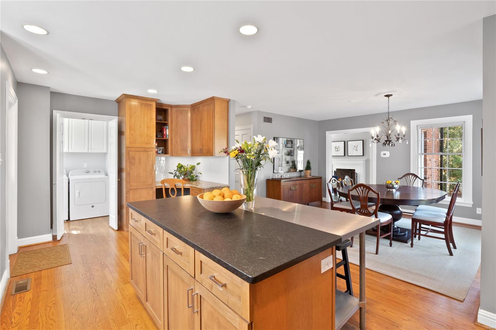 10 Warson Terrace St. Louis, MO 63124 - Photo 14 of 38