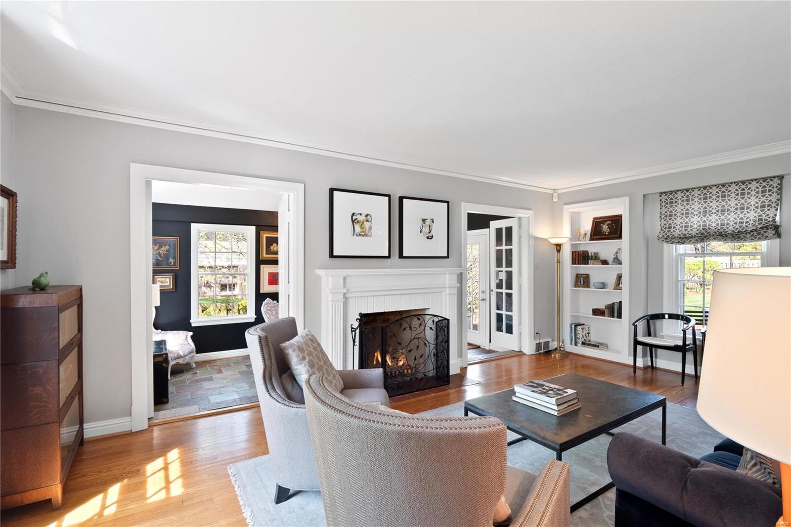 10 Warson Terrace St. Louis, MO 63124 - Photo 5 of 38