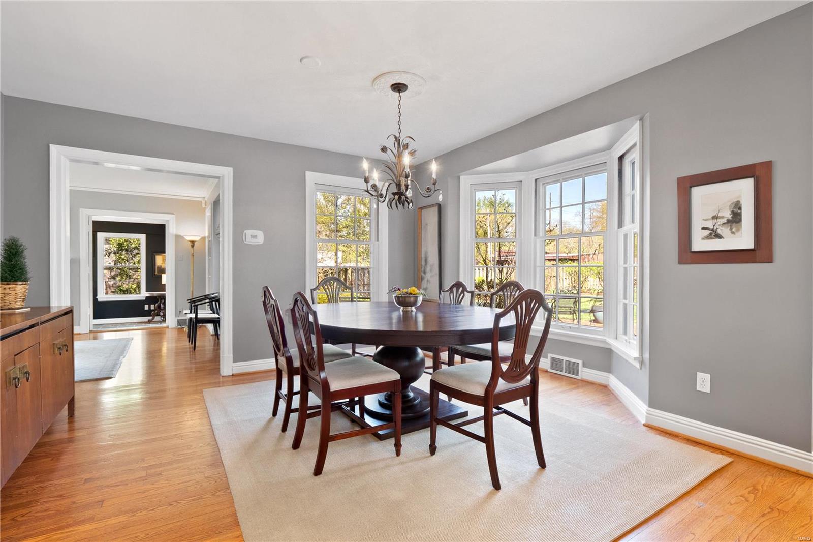 10 Warson Terrace St. Louis, MO 63124 - Photo 10 of 38