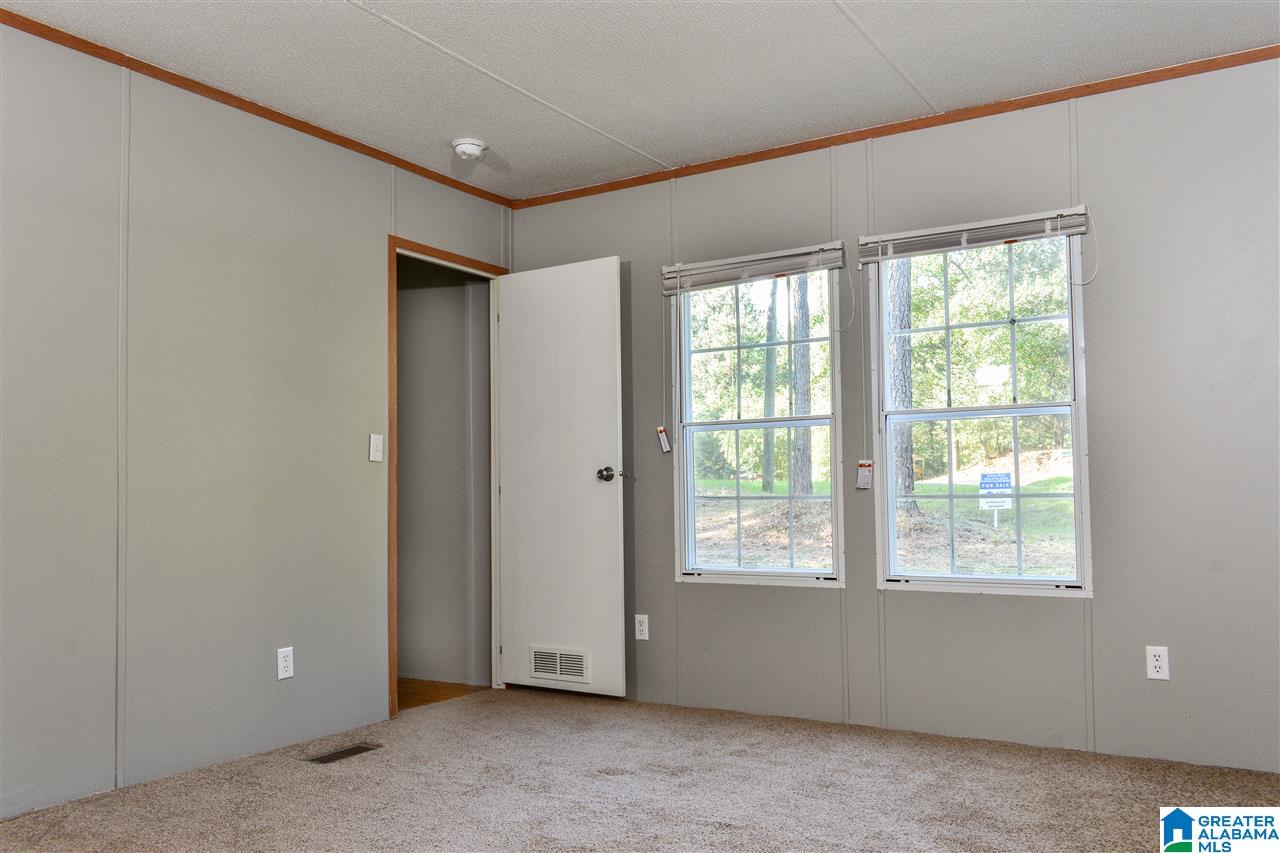 1092 Graves Gap Road Hayden, AL 35079 - Photo 8 of 23