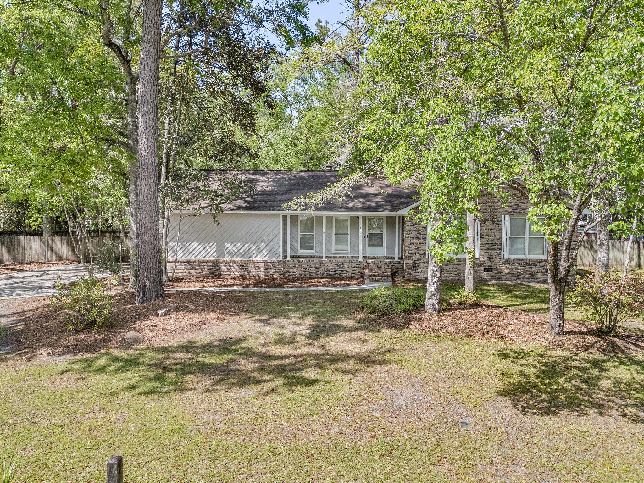 106 Spring Farm Place Summerville, SC 29485 - Photo 4 of 45 CREM - 106 Spring Farm Pl-41