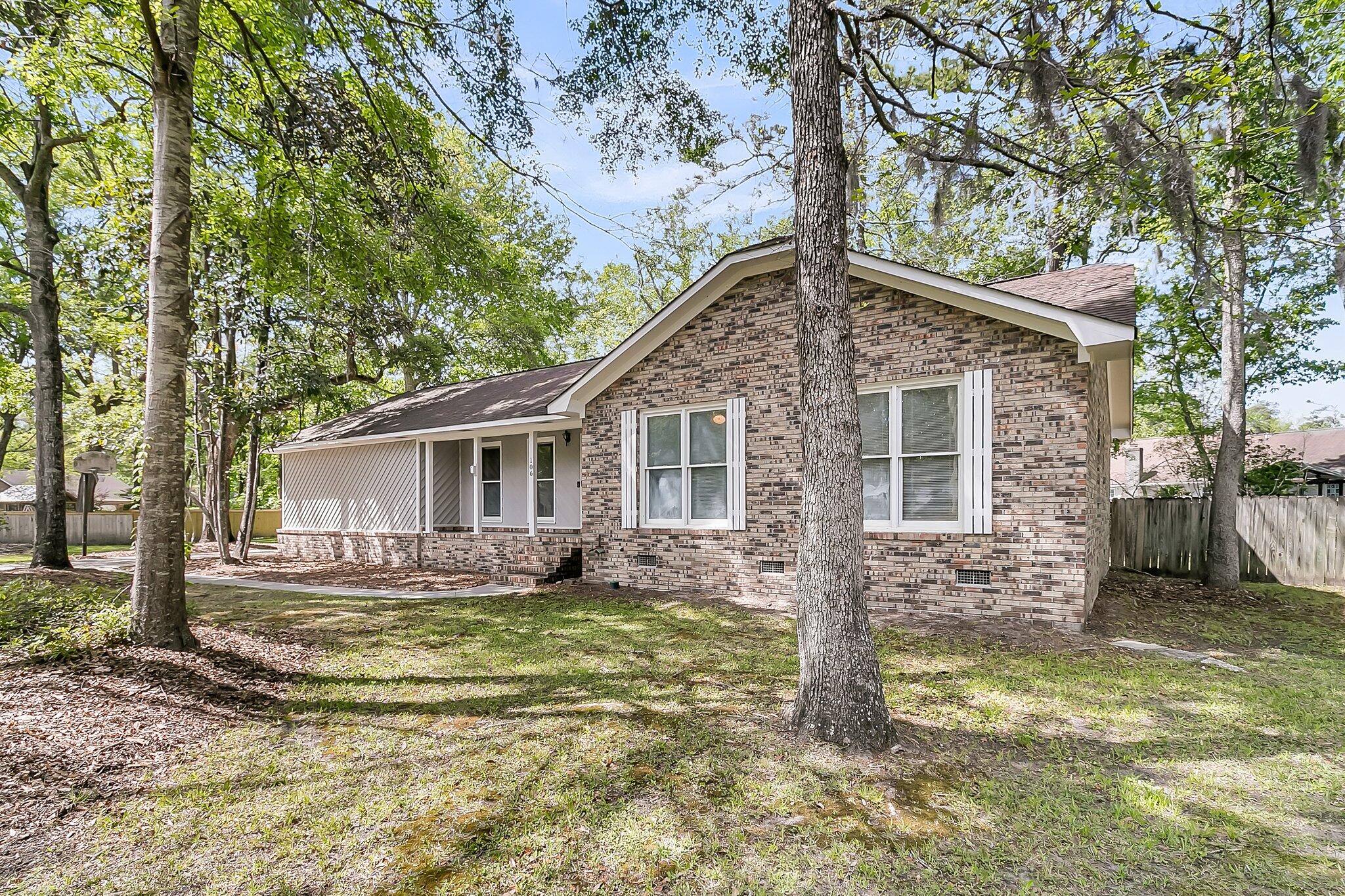 106 Spring Farm Place Summerville, SC 29485 - Photo 7 of 45 CREM - 106 Spring Farm Pl-37