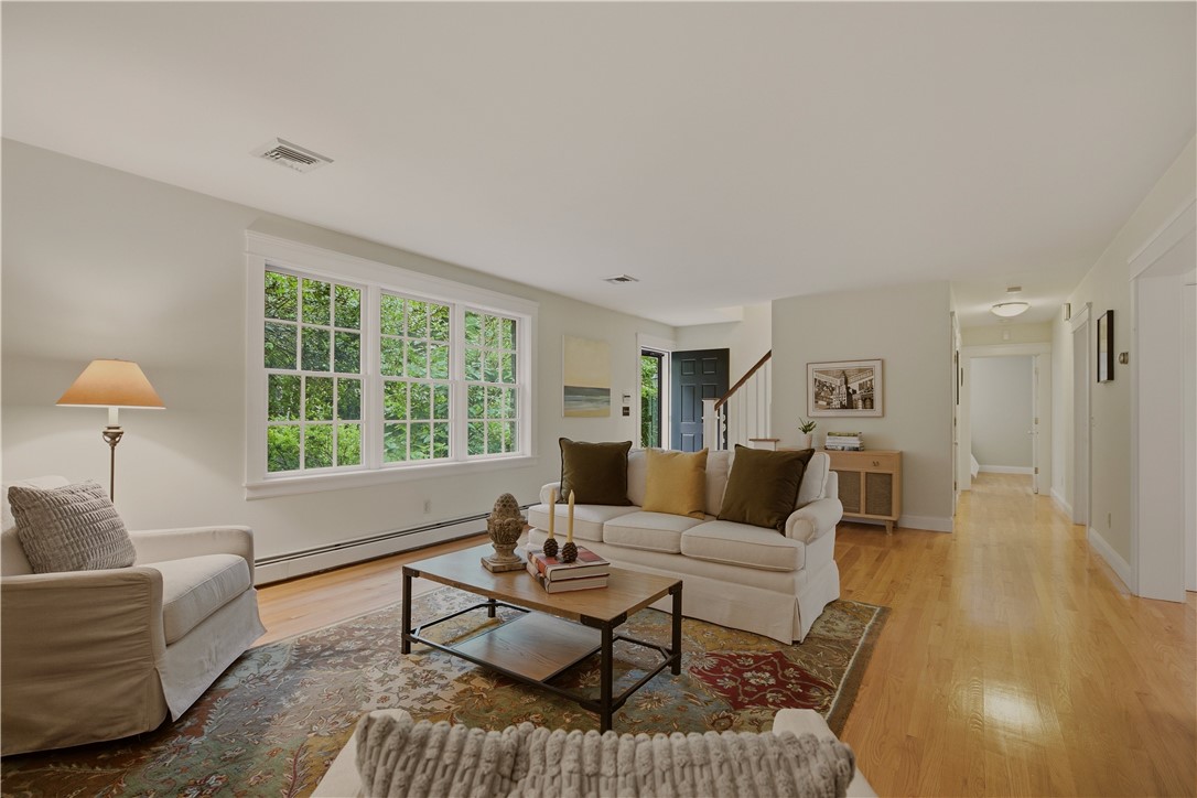 99 Sunderland Road Exeter, RI 02822 - Photo 5 of 36