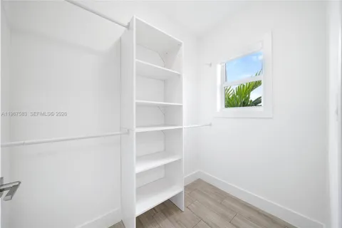 $5,000 | 1117 Southwest 13th Street, Unit R, Miami, FL 33129