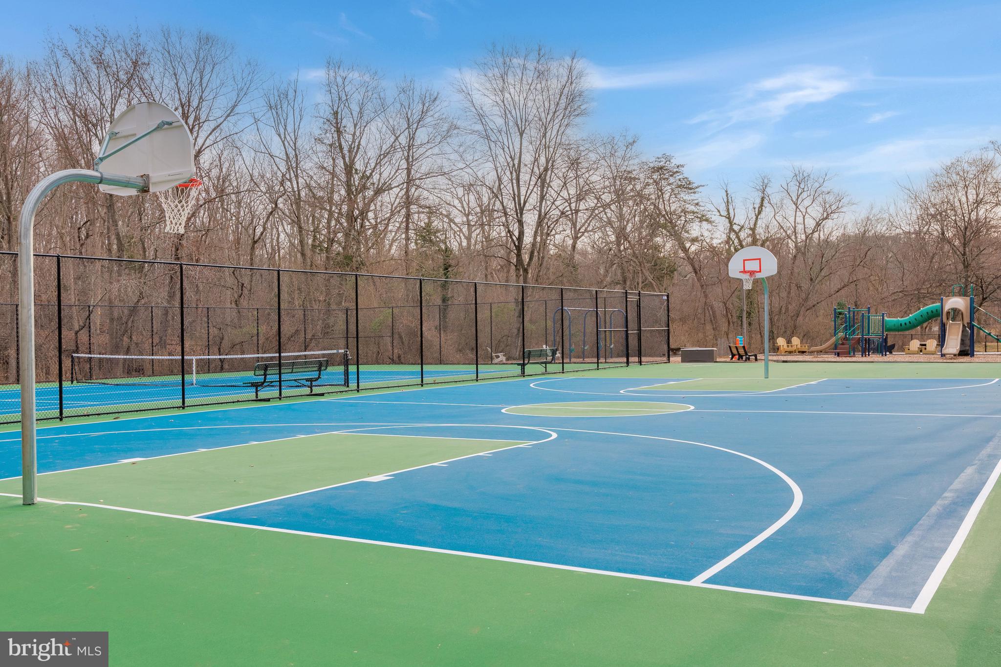 3531 South River Terrace Edgewater, MD 21037 - Photo 32 of 35 a view of a tennis court