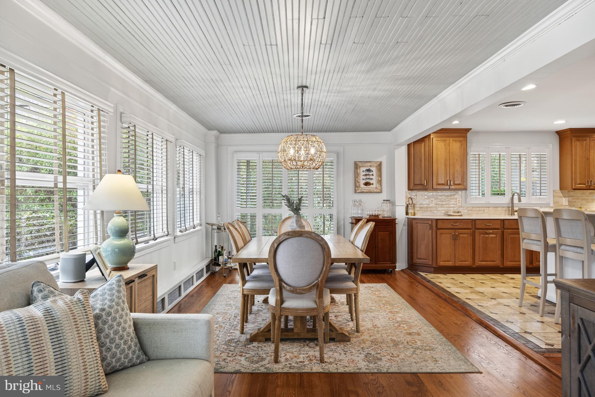 3531 South River Terrace Edgewater, MD 21037 - Photo 3 of 17 Dining area - open to updated kitchen. More photos