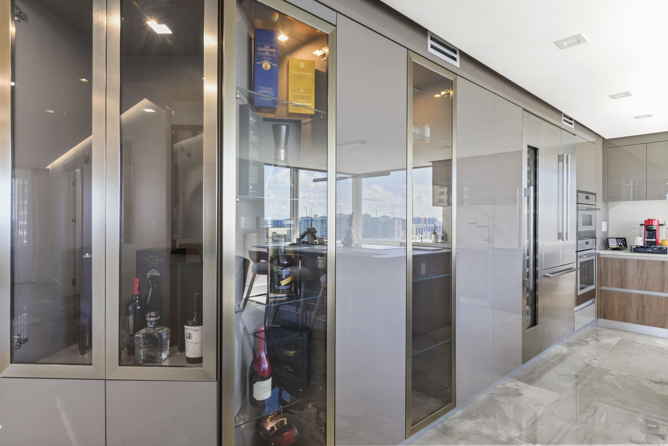 550 South Ocean Boulevard, Unit 1407 Boca Raton, FL 33432 - Photo 21 of 47 Kitchen